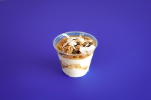 Γιαούρτι με Μπανάνα και Γκρανόλα