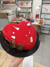Τούρτα Καρδιά Mirror Glaze Μους Σοκολάτας (μεγάλη)