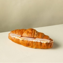 Κρουασάν με Γαλοπούλα, Τυρί Edam και Μαγιονέζα Light