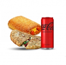 1 Πεϊνιρλί Ζαμπόν Κασέρι + 1 Brioche Διπλή Λουκανικόπιτα + 1 Coca-Cola 330ml