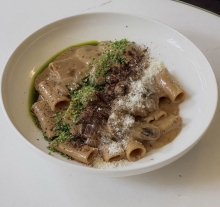 Polo e Funghi Pasta
