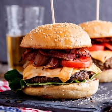 Μεσογειακό Burger