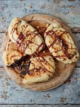 Calzone με Κρέμα Τυρί, Μπισκότο και ION Nucrema