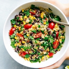 Σαλάτα Κινόα Πολύχρωμη