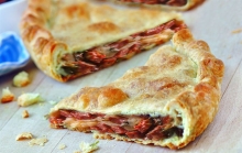 Χειροποίητη Ζαμπόν, Κασέρι με Σάλτσα