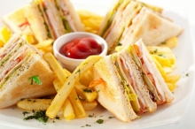 Club Sandwich Chicken Pane