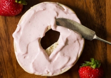 Bagel Πραλίνα Φράουλα