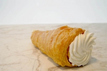 Κορνεδάκι με Κρέμα Βανίλιας