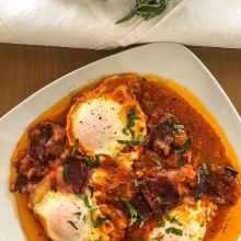 Παραδοσιακή Στραπατσάδα με Κουλούρι