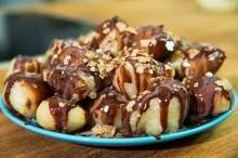 Λουκουμάδες με Μπισκότο