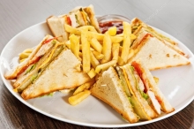 Club Sandwich Κοτομπουκιές