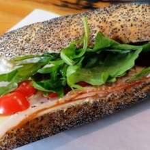 Ψωμί Ημίλευκο με Παπαρουνόσπορο