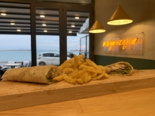 1 Mad Taco με Πατάτες + 1 Σως επιλογής + 1 Αναψυκτικό 330ml επιλογής