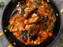 Μύδια Σαγανάκι