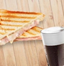 Καφές Επιλογής + Τόστ Γαλοπούλα - Τυρί