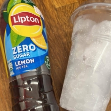 Lipton Ice Tea Zero Sugar Λεμόνι 500ml + Ποτήρι με Πάγο