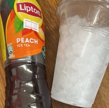 Lipton Ice Tea Ροδάκινο 500ml + Ποτήρι με Πάγο