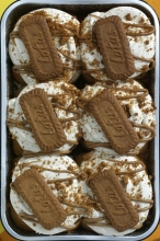 Premium Cinnamon Roll Speculoos Cream και Lotus Biscuit