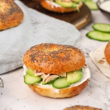 Bagel με Αλλαντικό Επιλογής - Τυρί - Ντομάτα -Μαρούλι - Αλοιφή Επιλογής