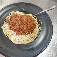 Μακαρονάδα Μπολονέζ