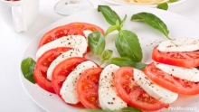 Σαλάτα Caprese di Parma