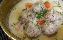 Γιουβαρλάκια Σούπα με Λαχανικά