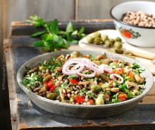 Φασόλια Μαυρομάτικα με Ρύζι και Σπανάκι