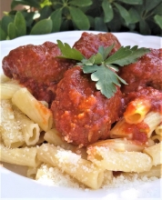 Σουτζουκάκια Σμυρναϊκα με Λιγκουίνι