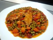 Μοσχαράκι με Αρακά Κοκκινιστό