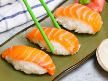 Fresh Salmon Nigiri (6 τεμ)