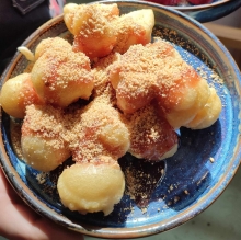 Λουκουμάδες Cheesecake