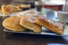 Καφές Επιλογής + Σφολιάτα