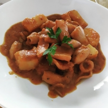 Θράψαλο Στιφάδο με Πατάτες