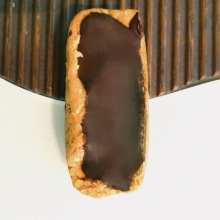 Μπάρα Kiss the Earth με Αλεύρι Βρώμης και Αλεύρι Αμυγδάλου