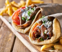 2 Πίτες Επιλογής + Αναψυκτικό ή Μπύρα