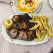 Κοντοσούβλι Χοιρινό Μερίδα