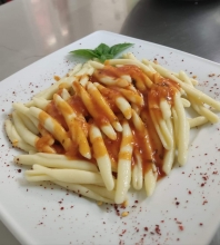 Χιώτικα Μακαρόνια με Σάλτσα