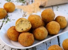 Παραδοσιακοί Πατατοκεφτέδες