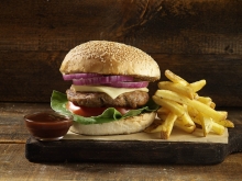 Burger με Μπιφτέκι Μοσχαρίσιο