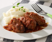 Σουτζουκάκια Σμυρναίικα με Κόκκινη Σάλτσα