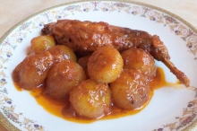 Κουνέλι Στιφάδο + Σαλάτα Επιλογής + Αναψυκτικό 330ml