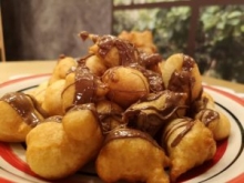 Λουκουμαδάκια Στρογγυλά με Bueno και Nutella
