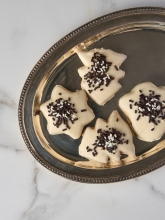 Biscotti Tsoungari Χριστουγεννιάτικα Μπισκότα Λευκή Σοκολάτα 250gr