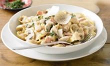 1 Μερίδα Τορτελίνια με Κοτόπουλο + 1 Αναψυκτικό 330ml επιλογής