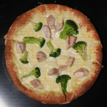 Pizza Chicken Broccoli Alfredo (32cm)