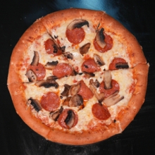 Pizza Πεπερόνι και Μανιτάρια (32cm)