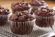 Muffin με Γέμιση Πραλίνα