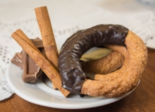 Κρίκοι Κανέλας με Επικάλυψη Σοκολάτας (κιλό)