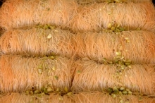 Κανταϊφάκια με Καρύδι και Φιστίκι Αιγίνης (κιλό)