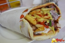 Κοντοσούβλι πίτα γίγας